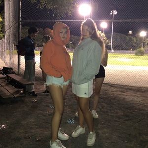 Meet your Posher, Mercadeez